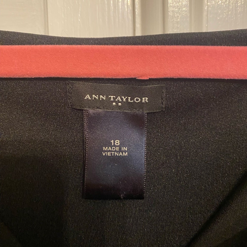 Ann Taylor dress size 18 - Picture 4 of 6